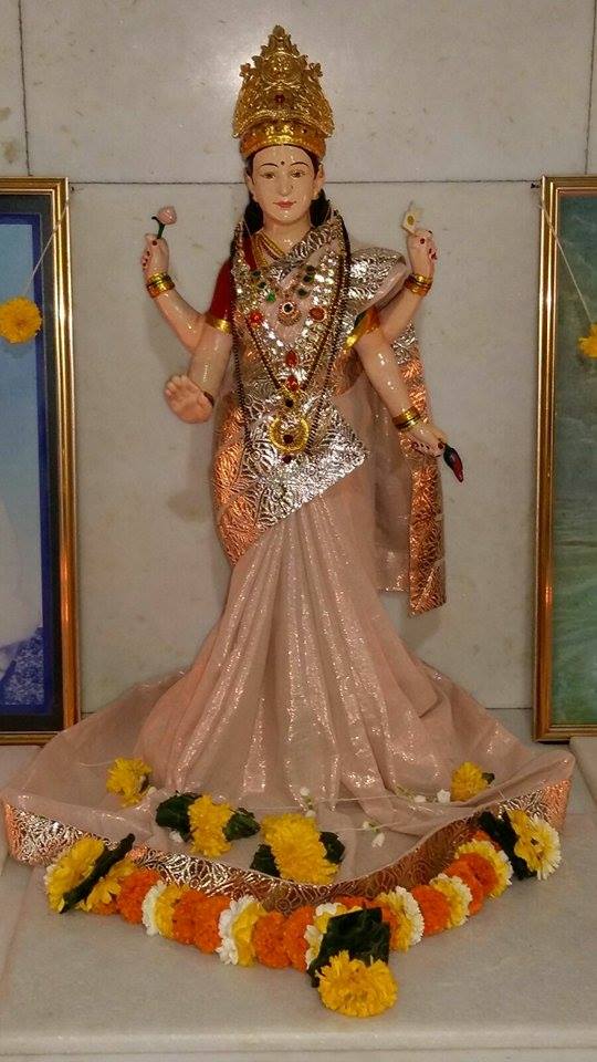 UNIVERSAL DIVINE MOTHER MAI