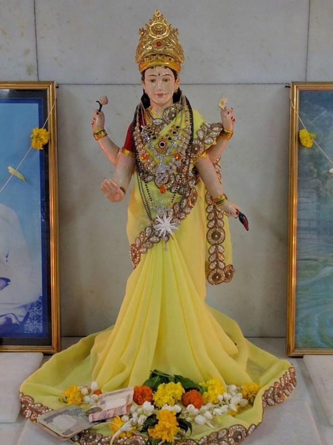 UNIVERSAL DIVINE MOTHER MAI / MAIISM